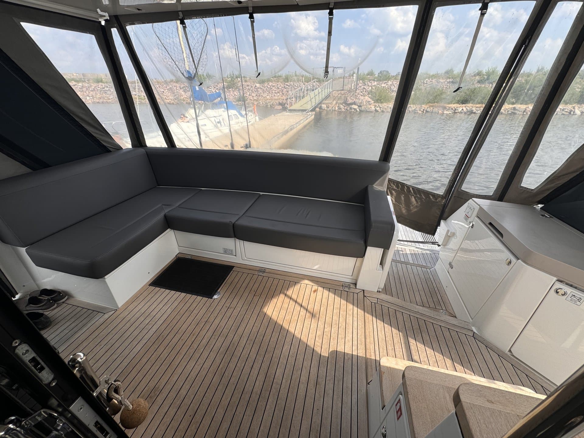 Sealine 42 (мин 2 часа) — фото 3