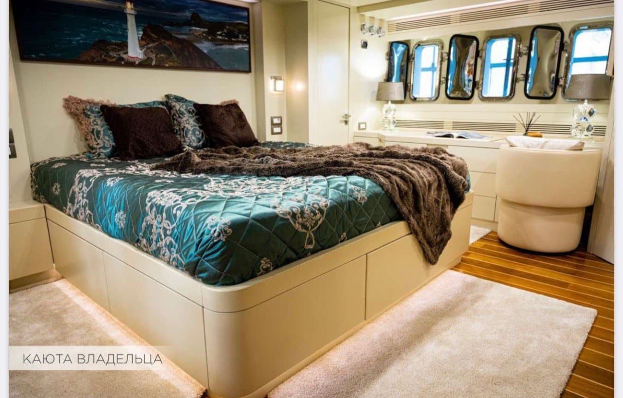 BENETTI SAIL DIVISION 90 (от 5 часов, не проходит под мостами) — фото 26