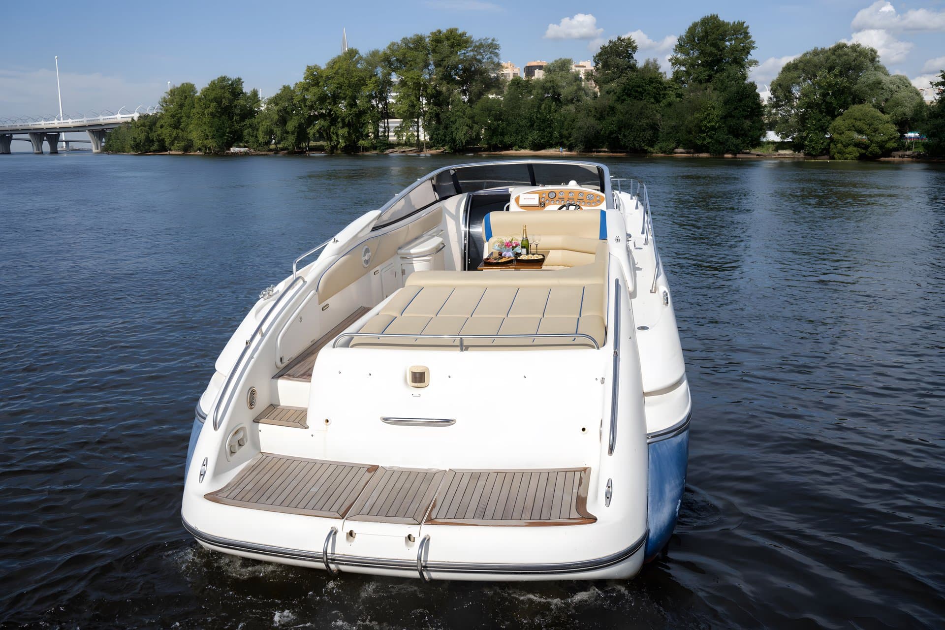 Sunseeker 48 (007) — фото 1