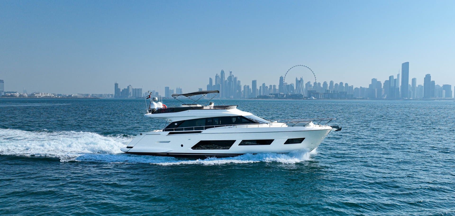 Ferretti 670 (мин 3 часа) — фото 1
