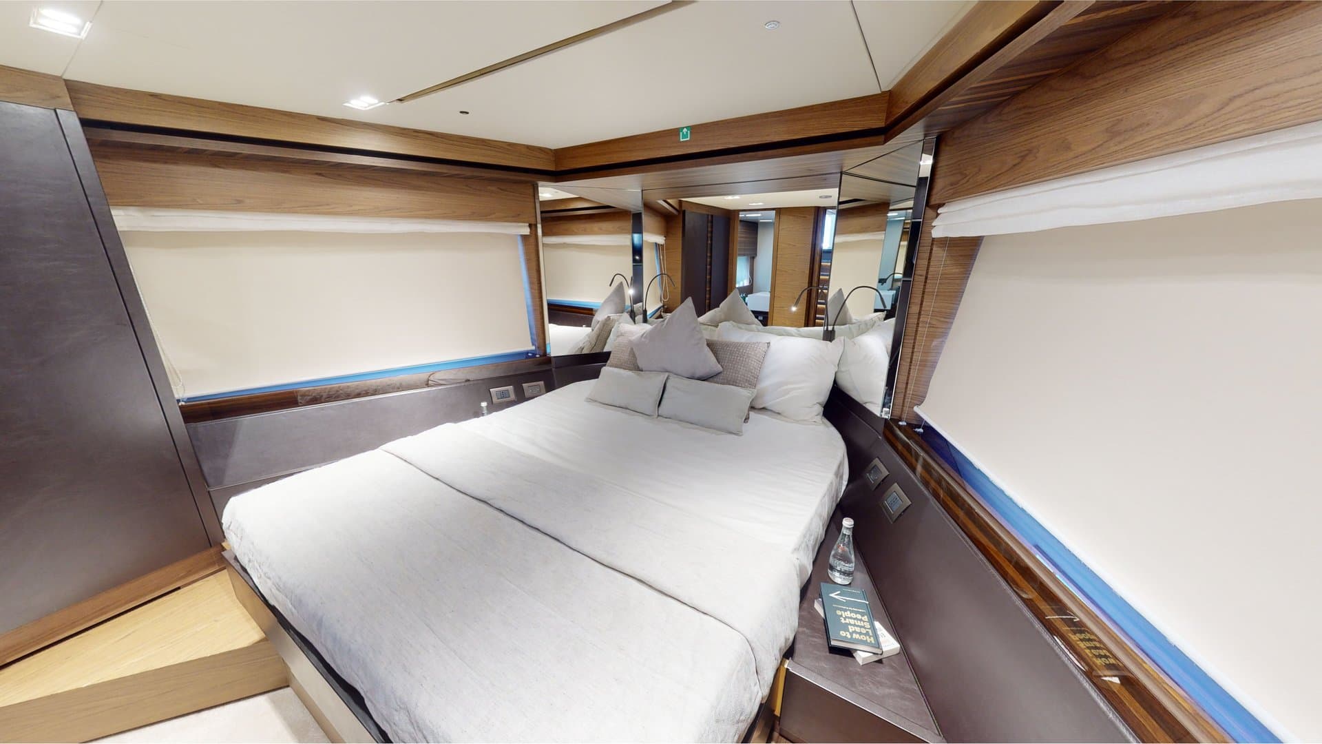 Ferretti 670 (мин 3 часа) — фото 23